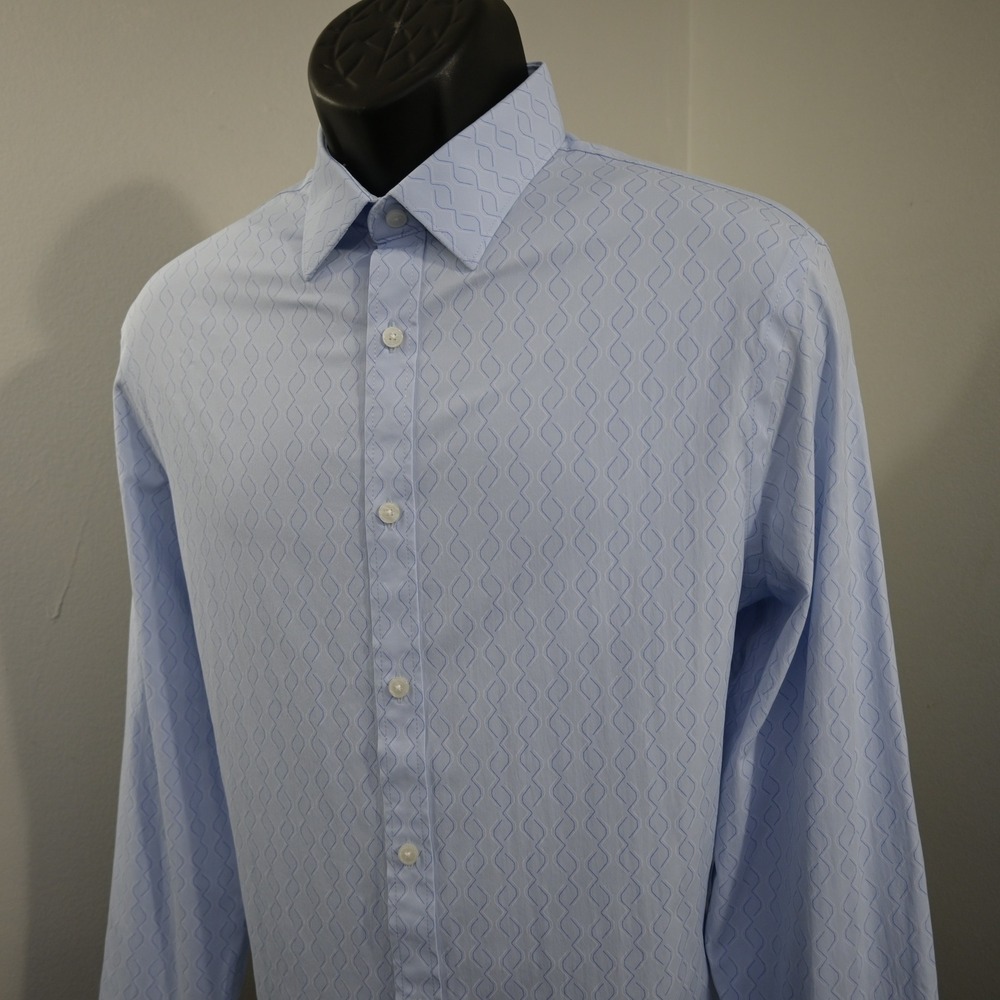 Express Button Up Dress Shirt Mens M Slim Fit Light Blue Geometric Performance